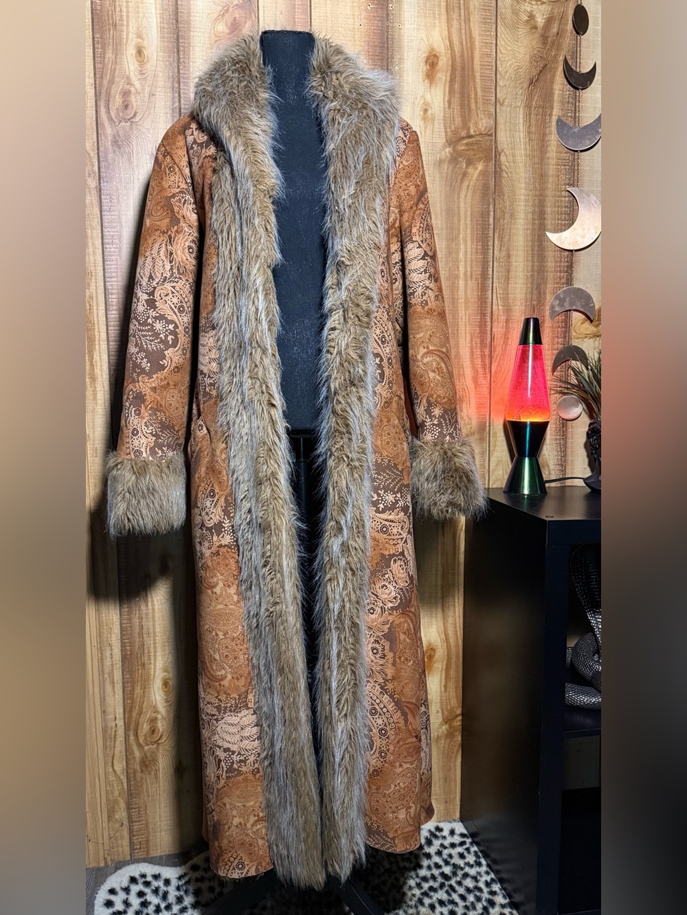 Newport News Brown Paisley Teddy Coat with Faux Fur Trim - Picture 4 of 14